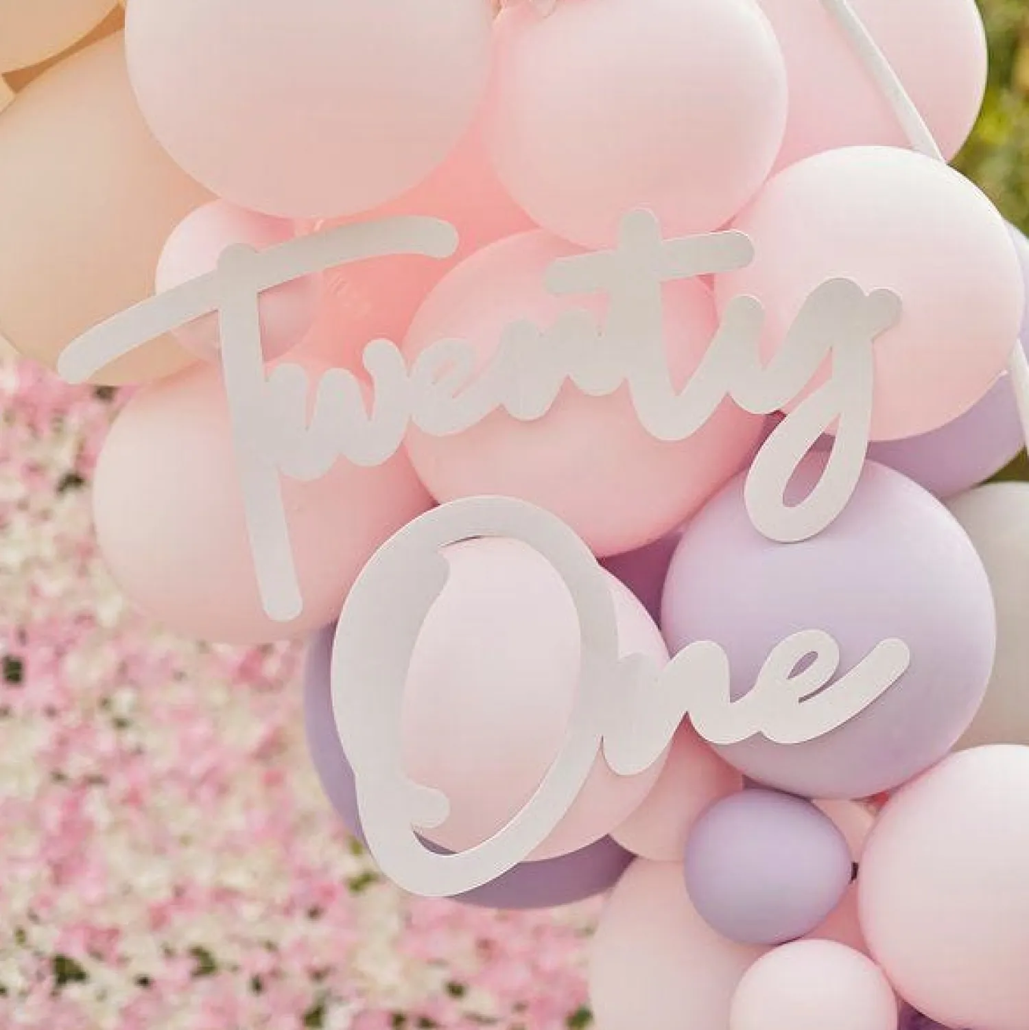 Party Delights 21 White Balloon Arch Sign< Arches & Clouds