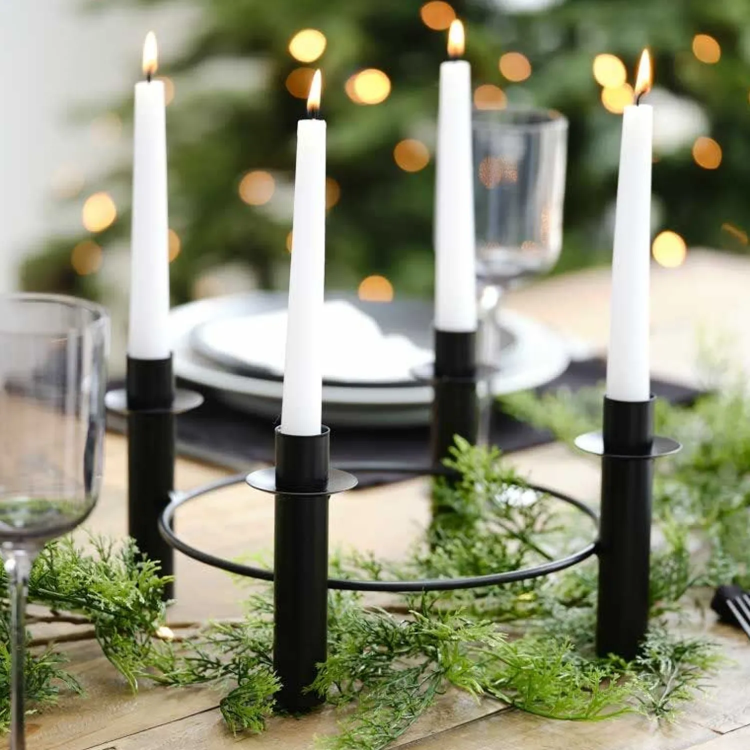 Black Metal Circular Candle Holder - 27.5Cm<Party Delights Discount