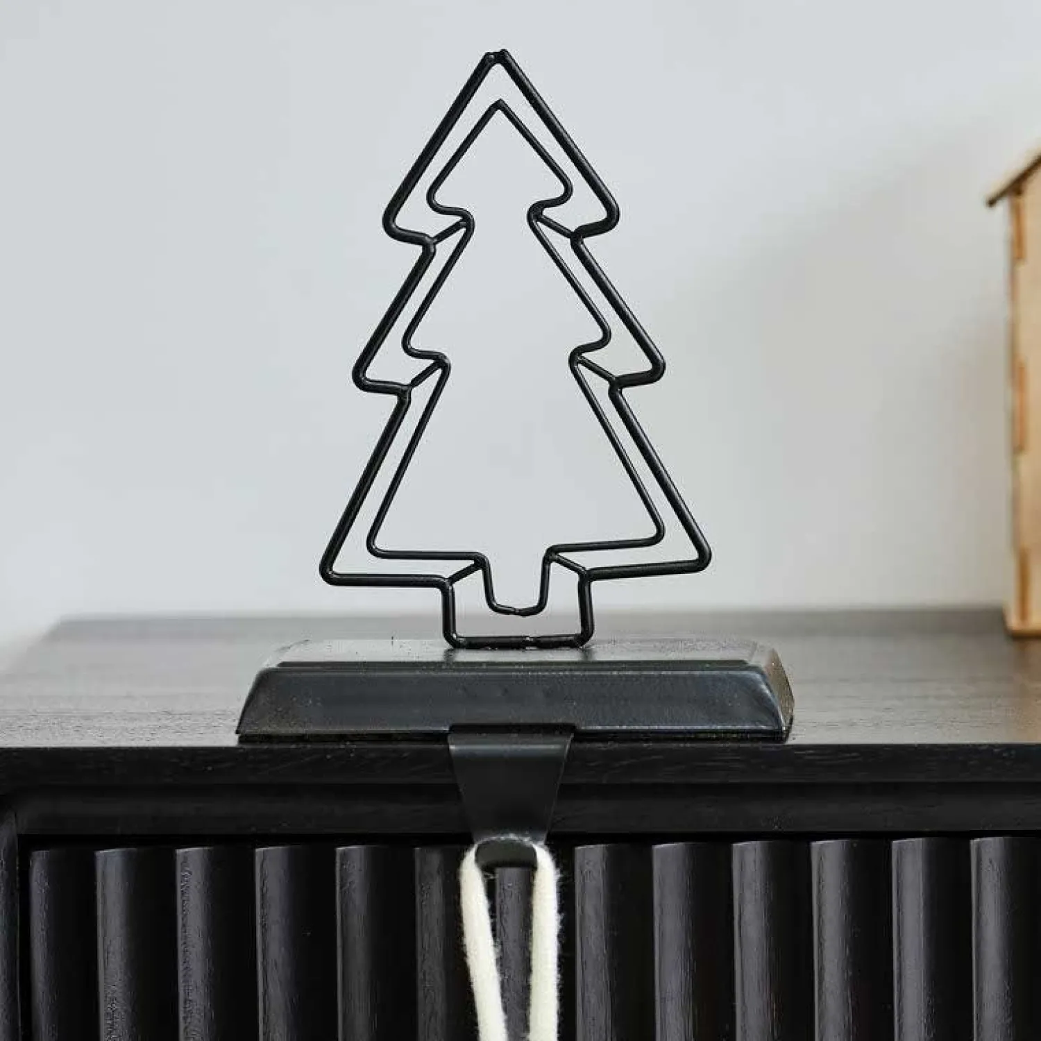 Black Metal Tree Stocking Holder - 14Cm<Party Delights Sale