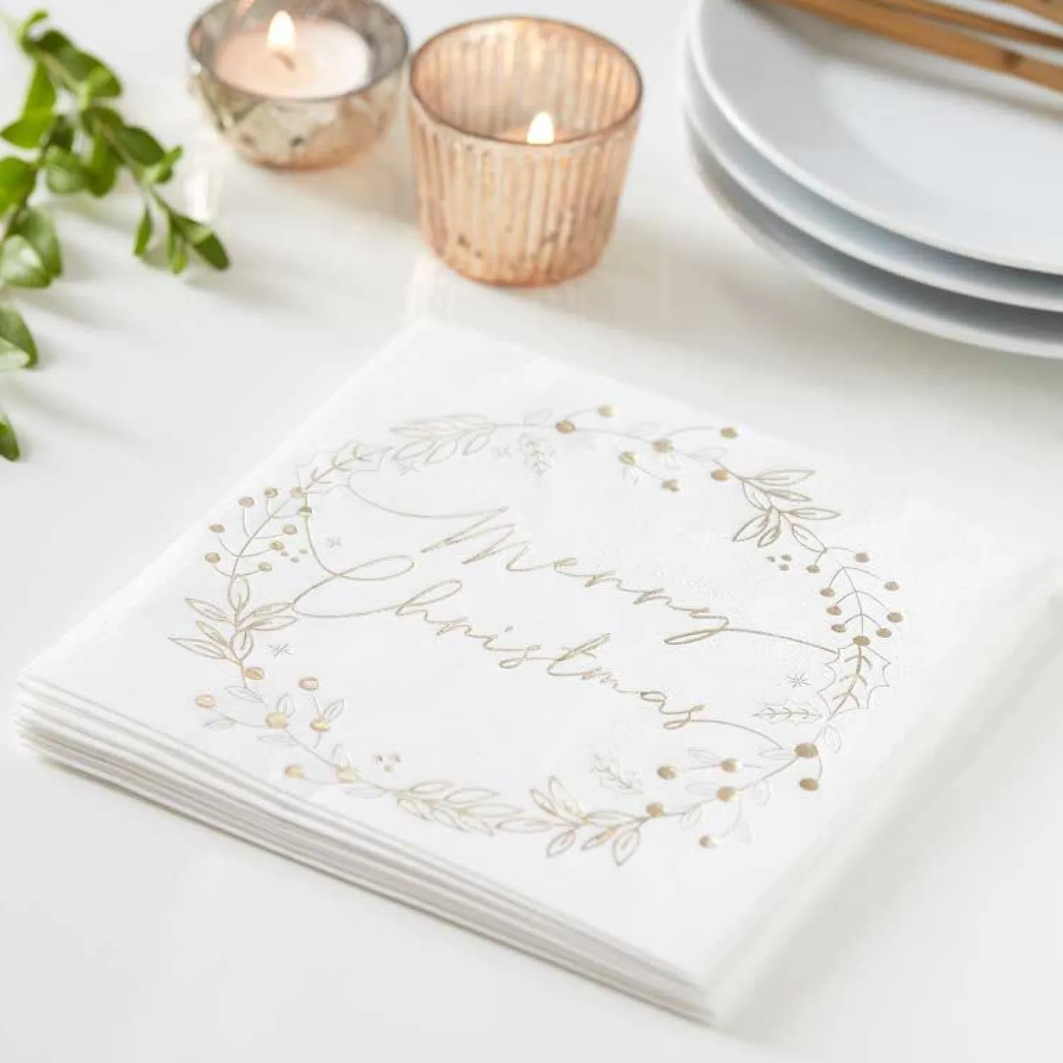 Gold Foiled Merry Christmas Wreath Paper Napkins - 33Cm (16Pk)<Party Delights Sale