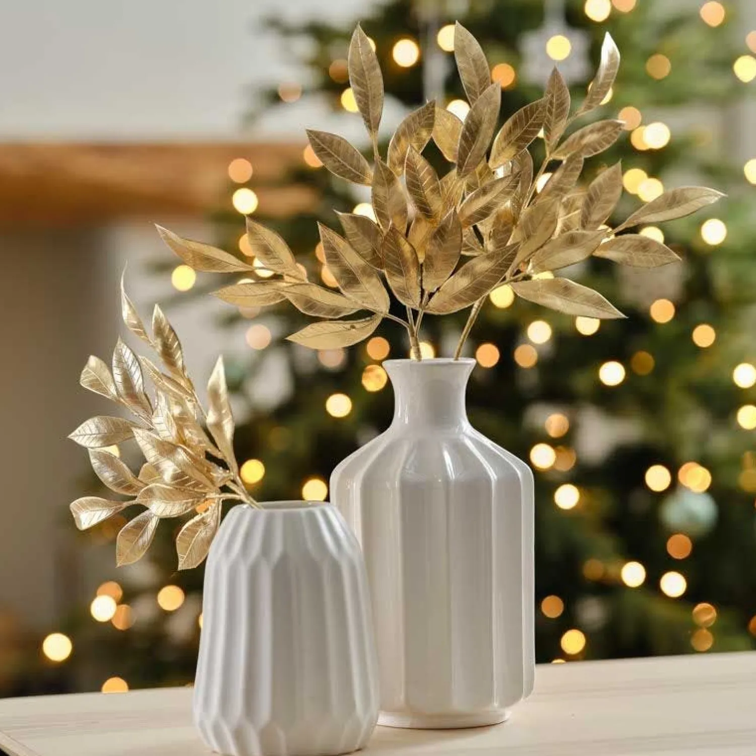 Party Delights Gold Foliage Stems - 37Cm (5Pk)< Flowers & Foliage