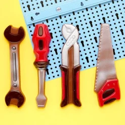 Party Delights Milk Chocolate Tool Kit Gift Set - 150G< Chocolates