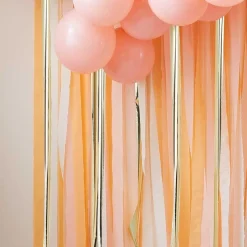 Party Delights Peach & Gold Streamer Backdrop< Hanging Decorations