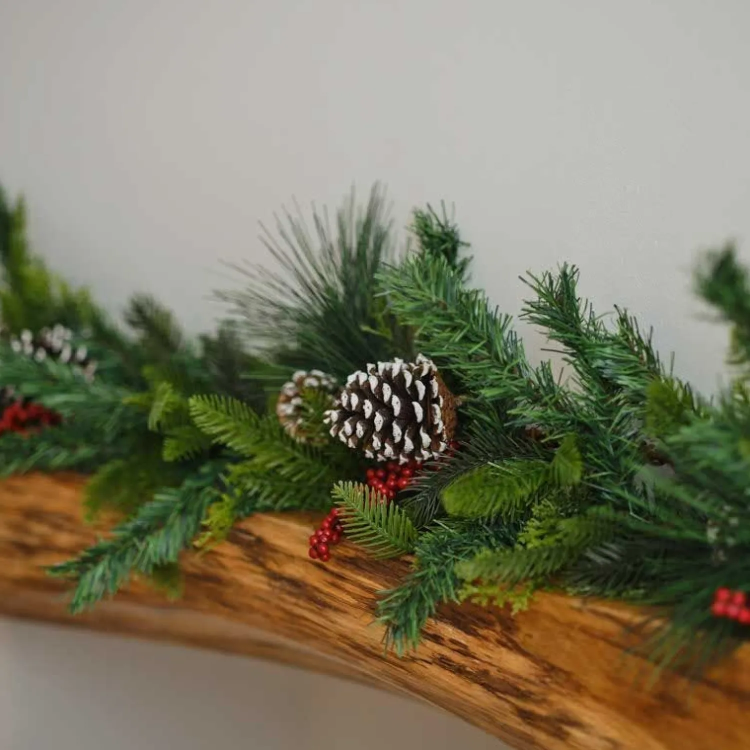 Party Delights Pine Cones & Berries Foliage Garland - 1.8M< Hanging Decorations