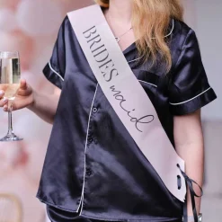 Party Delights Pink Bridesmaid Sash (2Pk)< Wearables