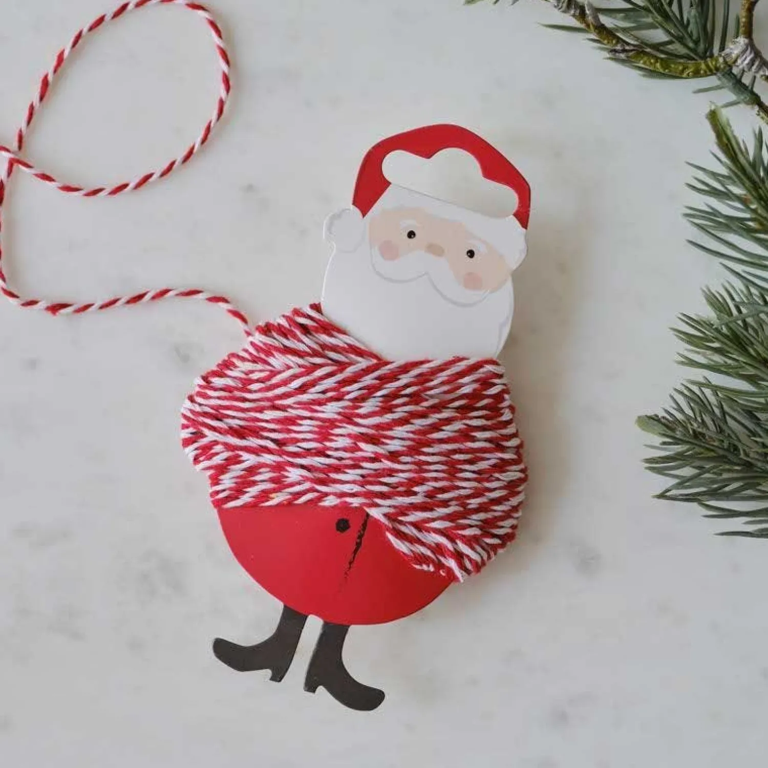 Red & White Christmas Twine - 10M<Party Delights Outlet