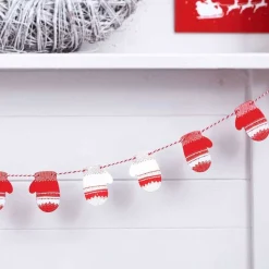 Red & White Festive Mitten Wooden Bunting - 1.5M<Party Delights Best
