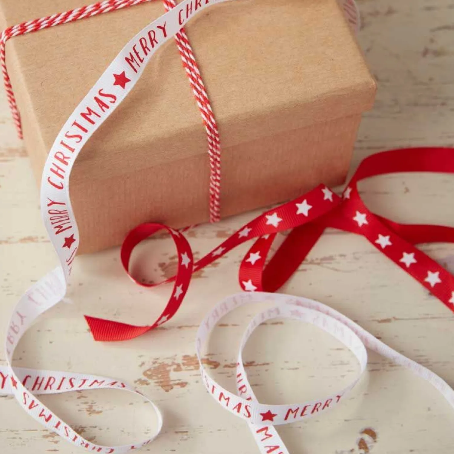 Red & White Merry Christmas Ribbon Kit - 10M<Party Delights Clearance