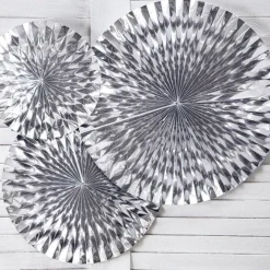 Party Delights Silver Fans (3Pk)< Hanging Decorations