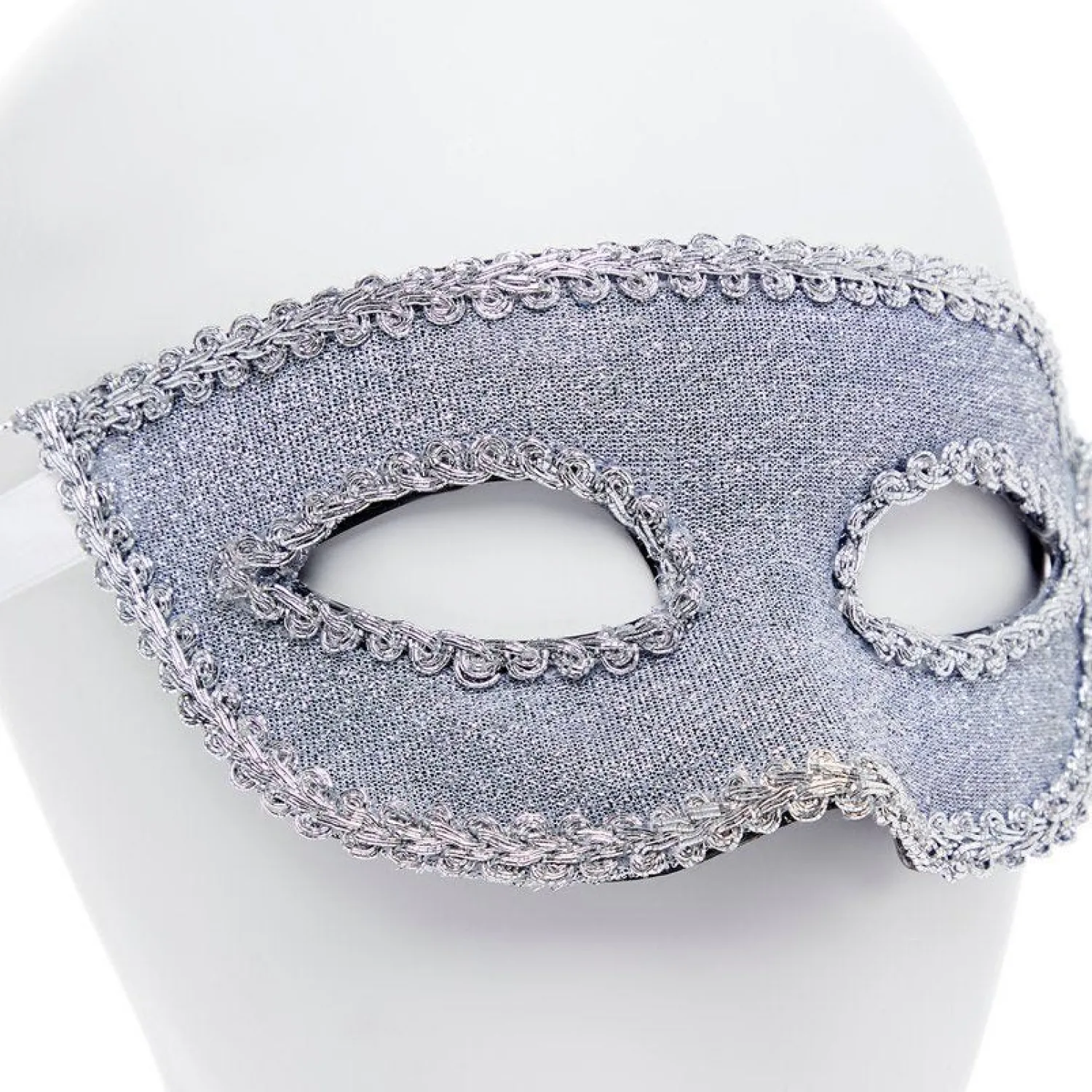 Party Delights Silver Masquerade Mask With Ribbon< Masks