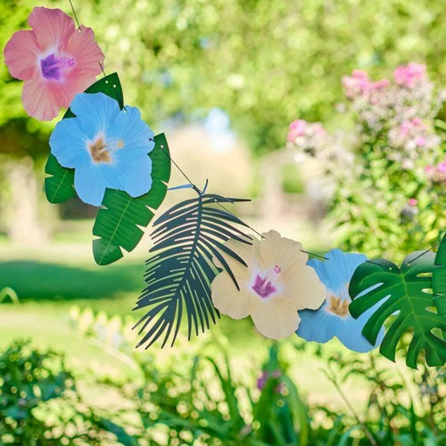 Party Delights Tiki Tropics Paper Palms Garland< Hanging Decorations