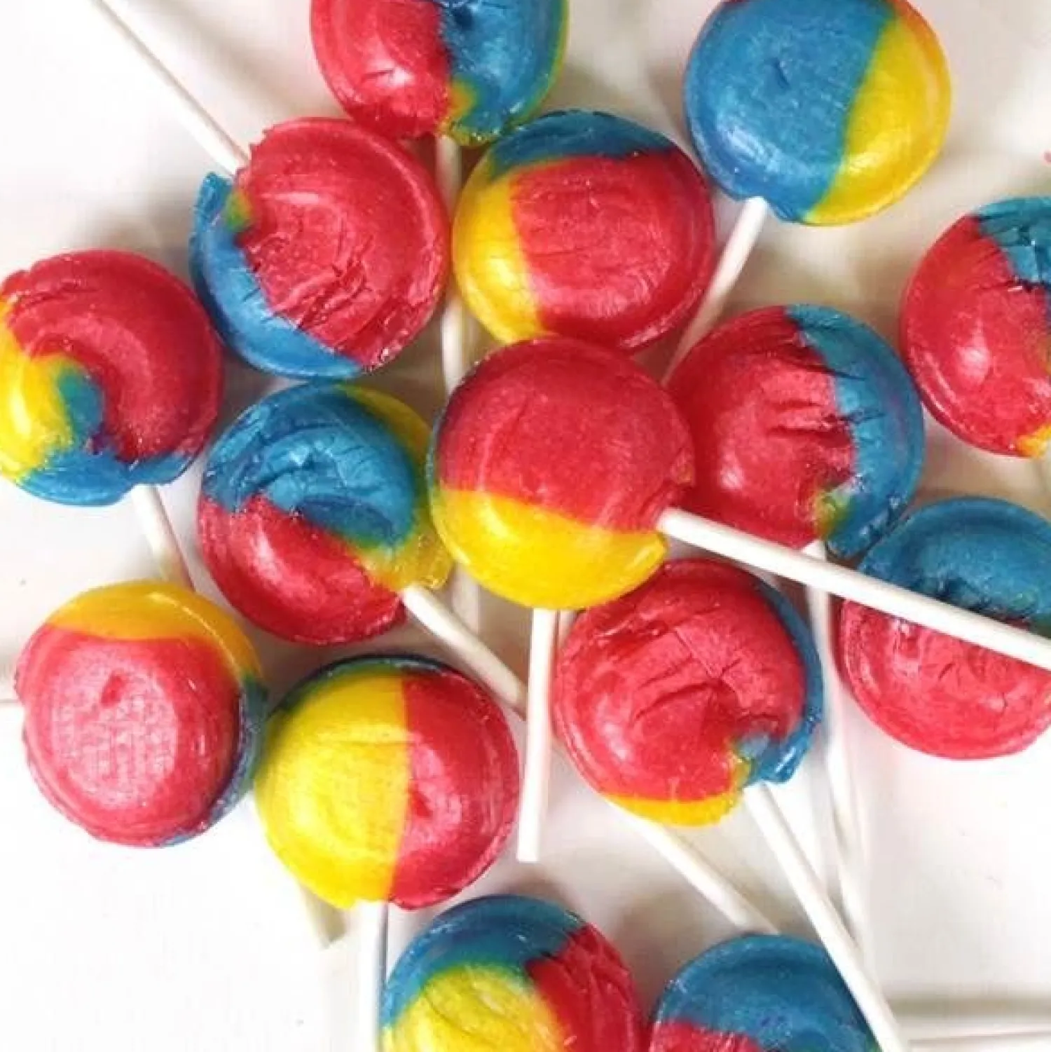 Party Delights Tutti Frutti Rainbow Lolly Jar X90< Sweets