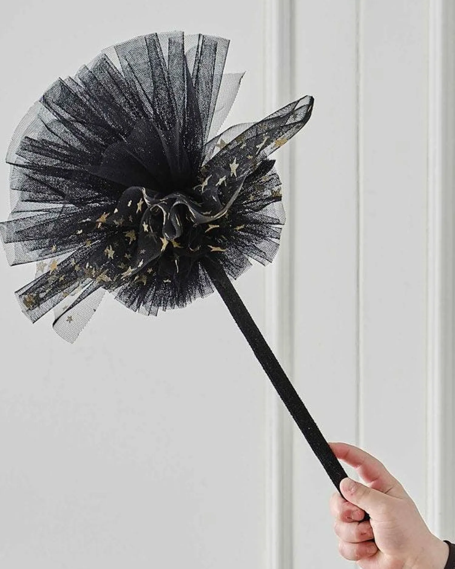 Witch Black & Gold Star Broom<Party Delights
