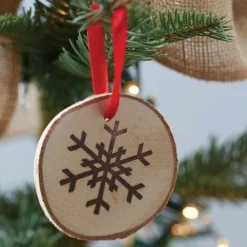 Party Delights Wooden Round Snowflake Hanging Tree Decorations (6Pk)< Hanging Decorations